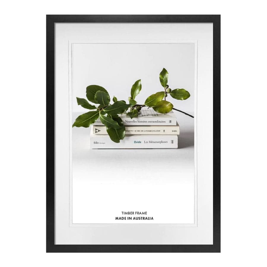 16x22" black timber frame with matboard to suit 12x18" photo
