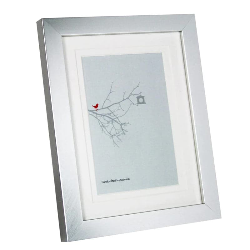 8x10" silver timber frame with matboard to suit 5x7" photo